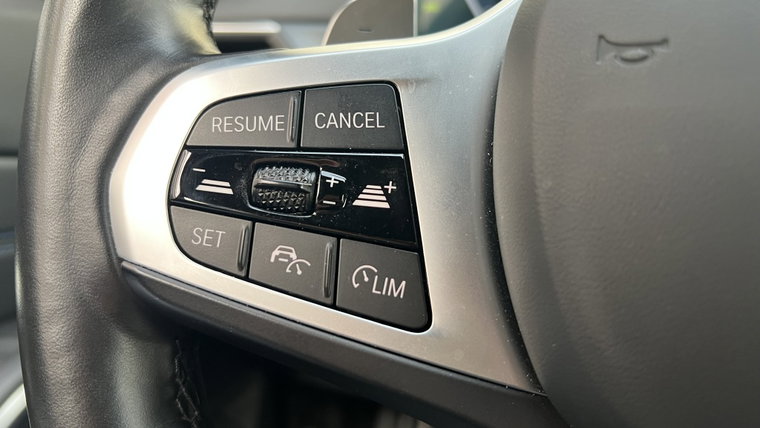Vehicle Image 26