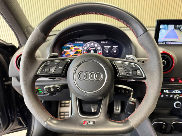 Vehicle Image 39