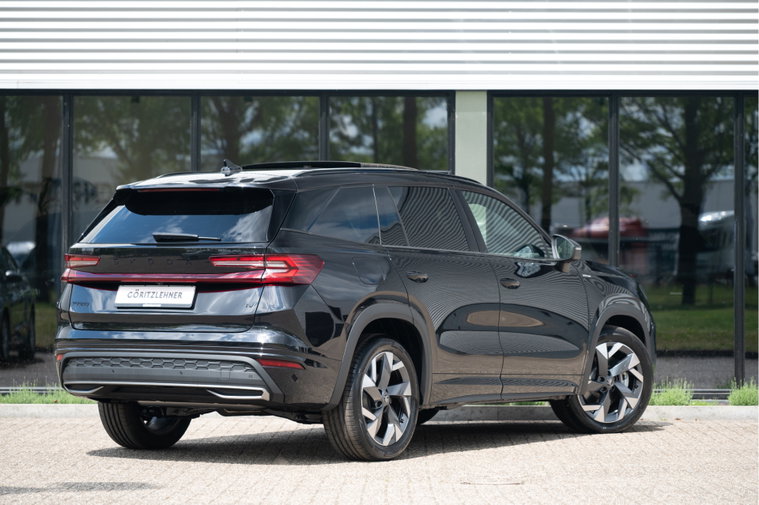 Vehicle Image 9