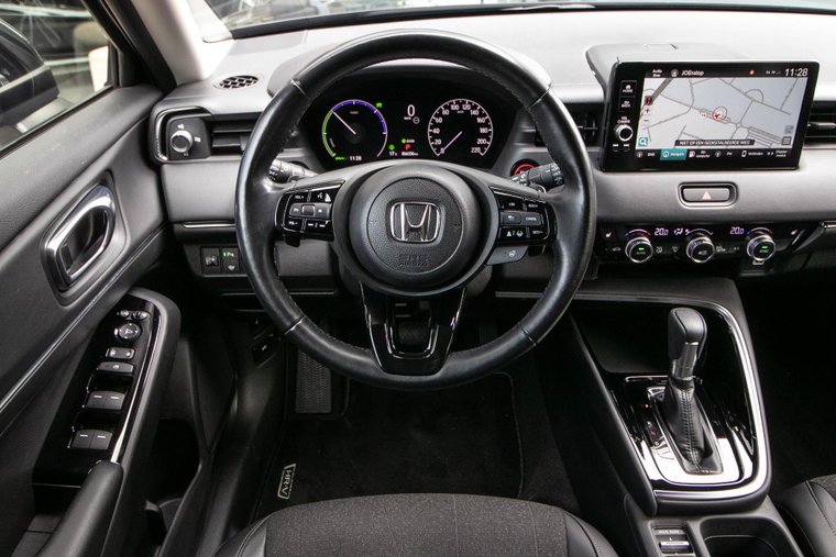 Vehicle Image 17