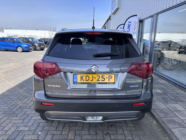 Vehicle Image 7
