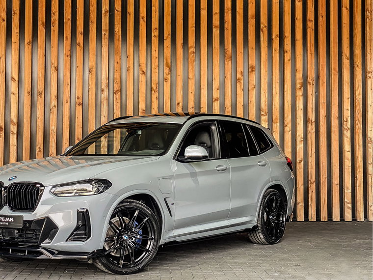 Vehicle Image 31