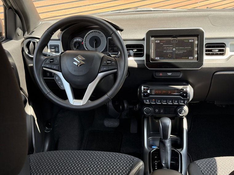 Vehicle Image 18
