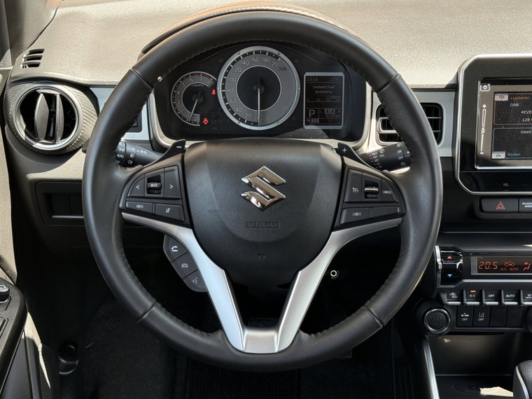 Vehicle Image 19