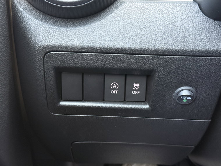 Vehicle Image 40