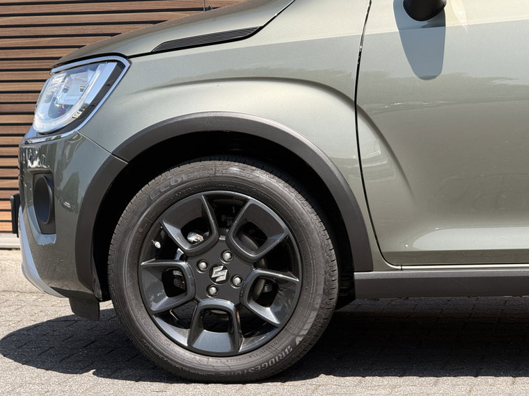 Vehicle Image 11