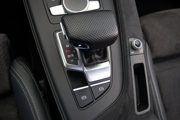 Vehicle Image 31