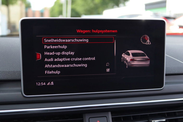 Vehicle Image 37