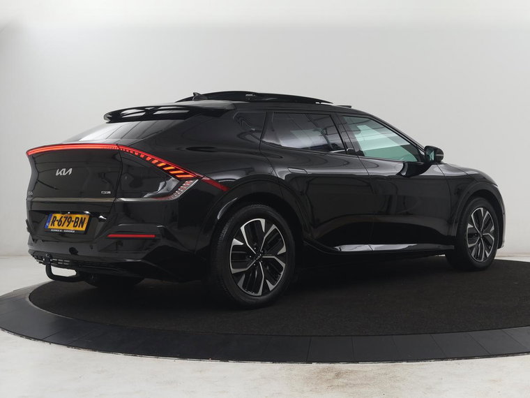 Vehicle Image 45