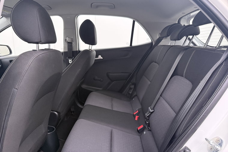 Vehicle Image 11