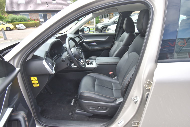 Vehicle Image 28