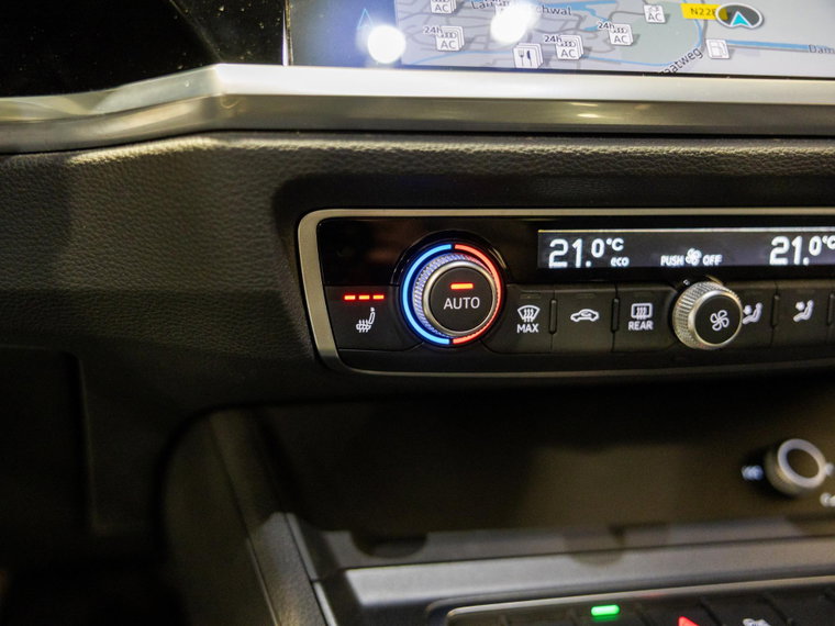 Vehicle Image 39