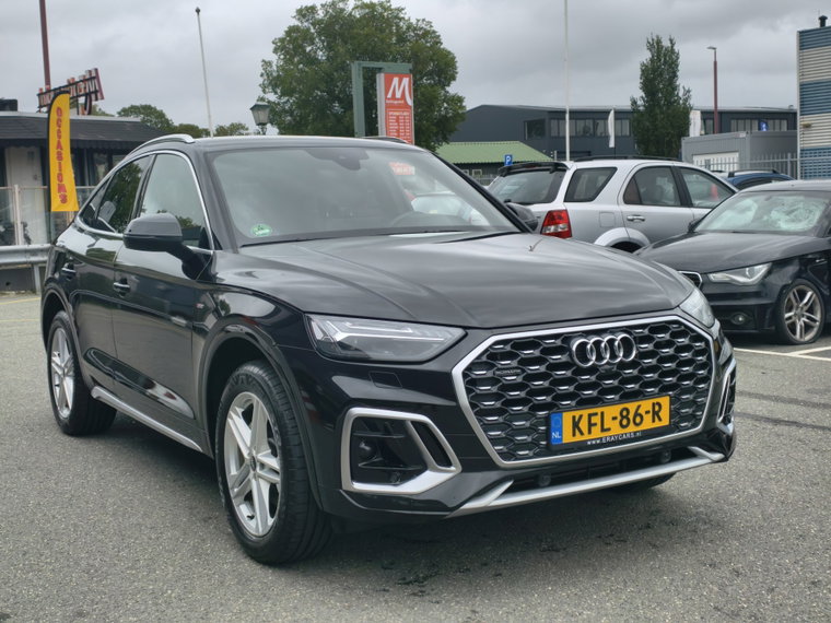 Vehicle Image 7