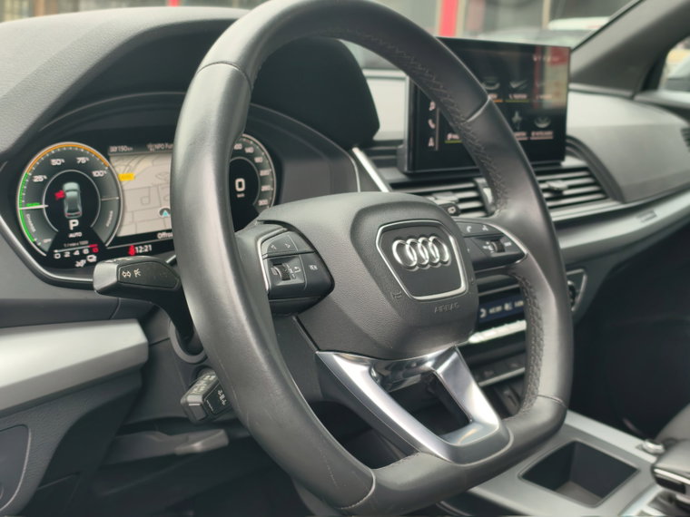 Vehicle Image 11