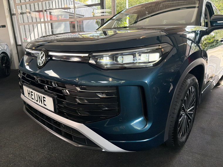 Vehicle Image 47