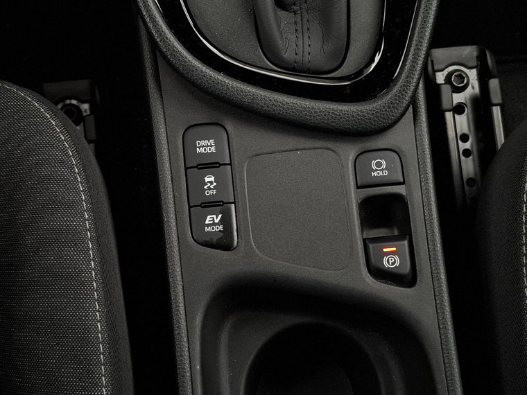 Vehicle Image 30