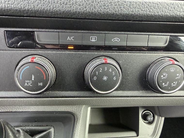 Vehicle Image 40