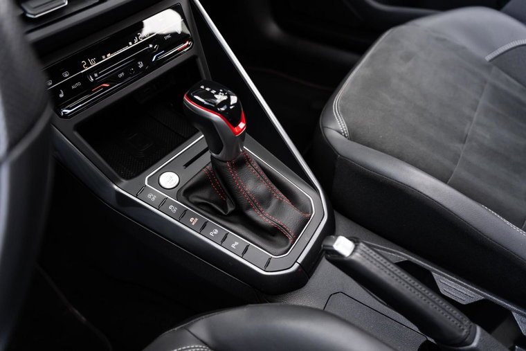 Vehicle Image 35
