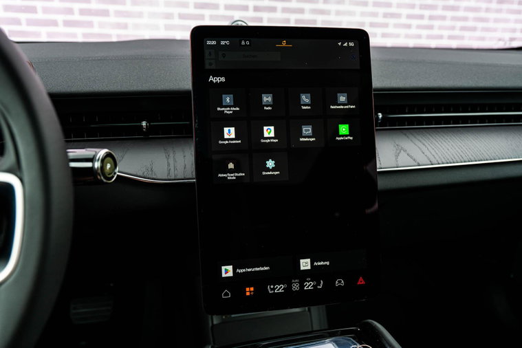 Vehicle Image 10
