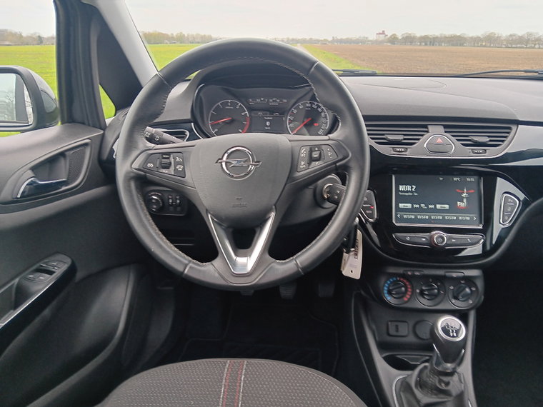 Vehicle Image 39