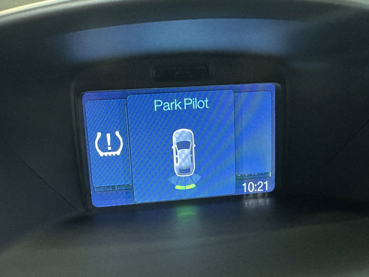 Vehicle Image 18