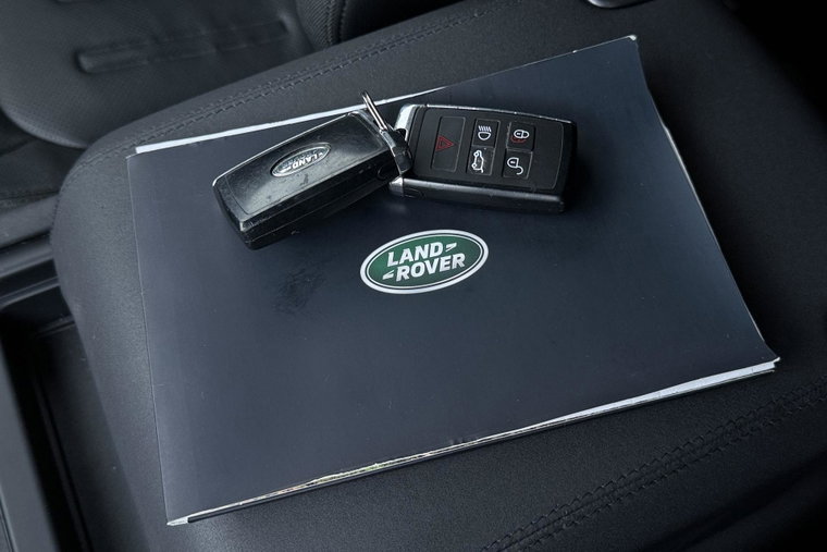 Vehicle Image 18