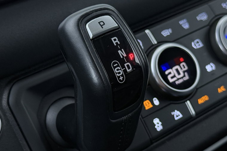 Vehicle Image 31