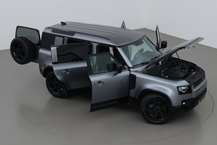 Vehicle Image 6