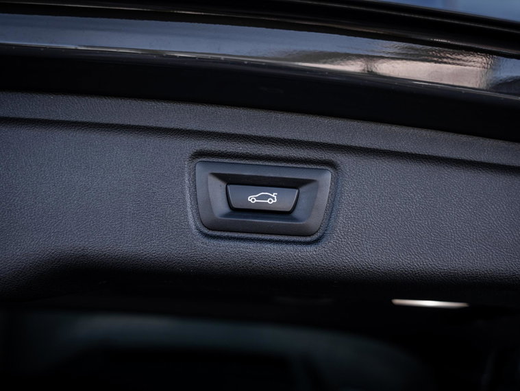 Vehicle Image 41