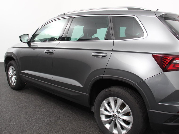 Vehicle Image 30
