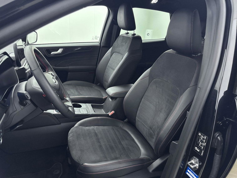 Vehicle Image 28