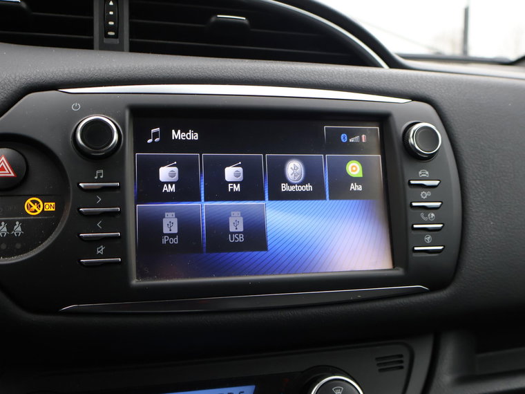 Vehicle Image 19