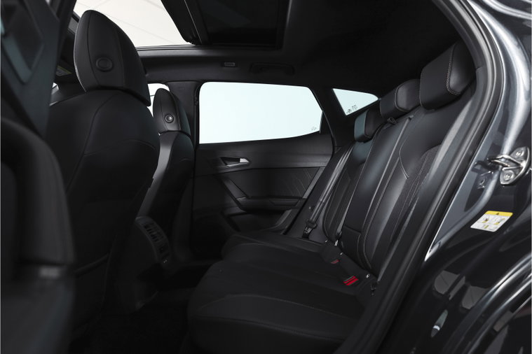 Vehicle Image 60