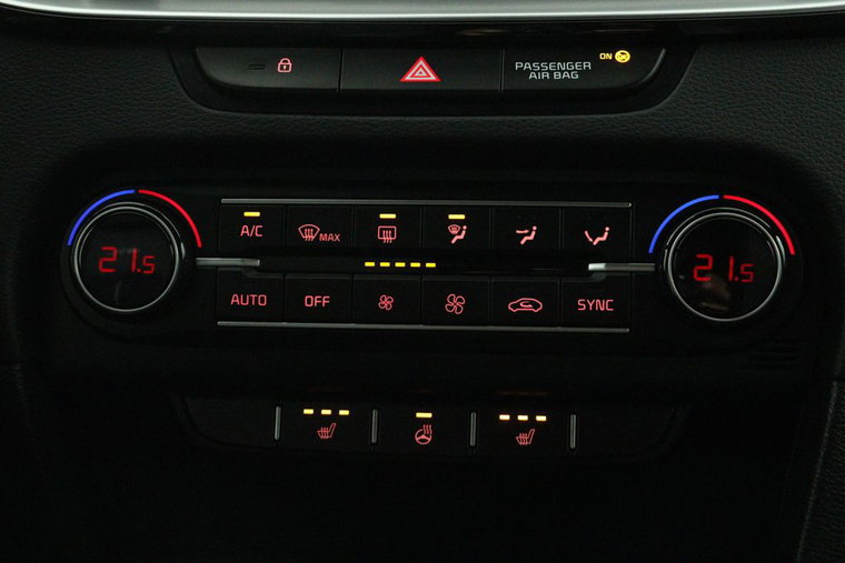 Vehicle Image 26