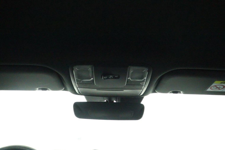 Vehicle Image 33
