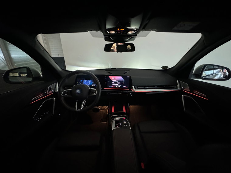 Vehicle Image 45