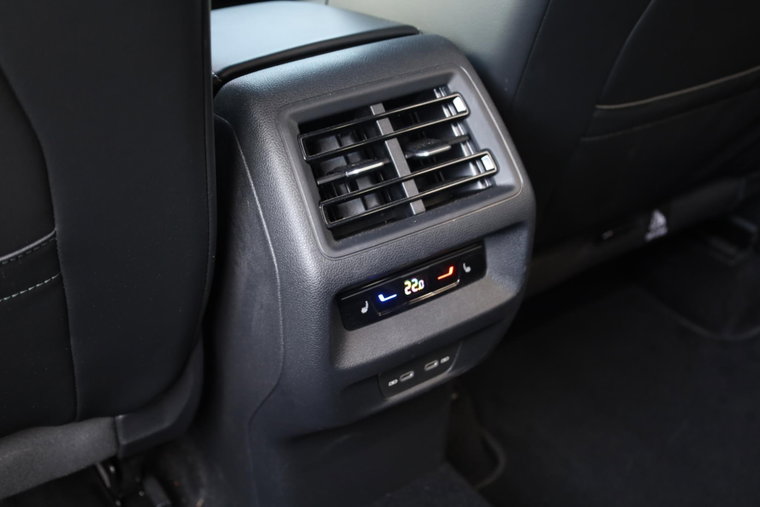 Vehicle Image 41
