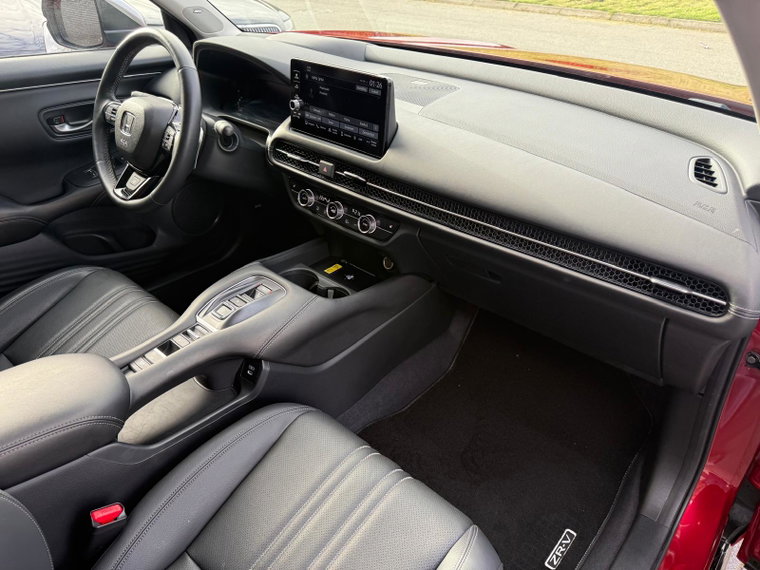 Vehicle Image 24