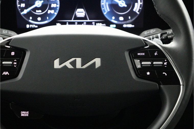 Vehicle Image 27