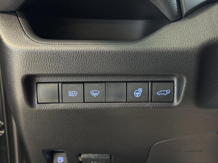 Vehicle Image 27