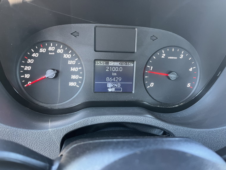 Vehicle Image 12