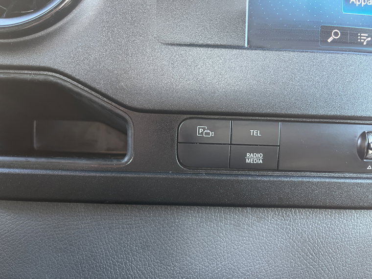Vehicle Image 50