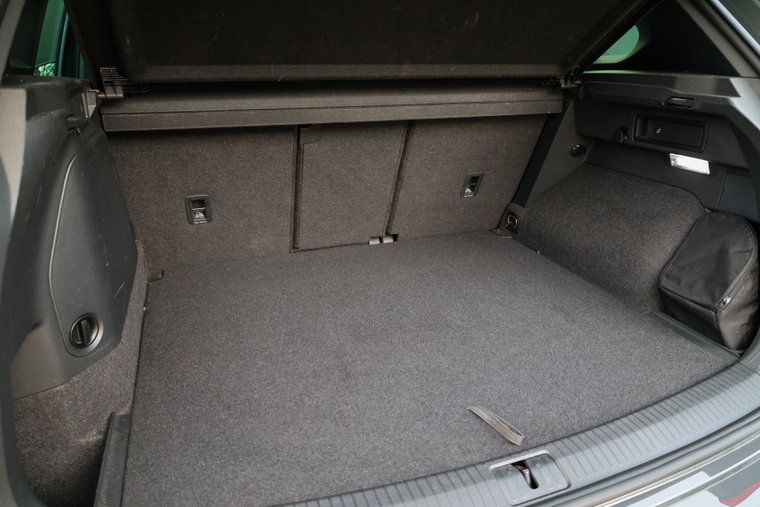 Vehicle Image 48