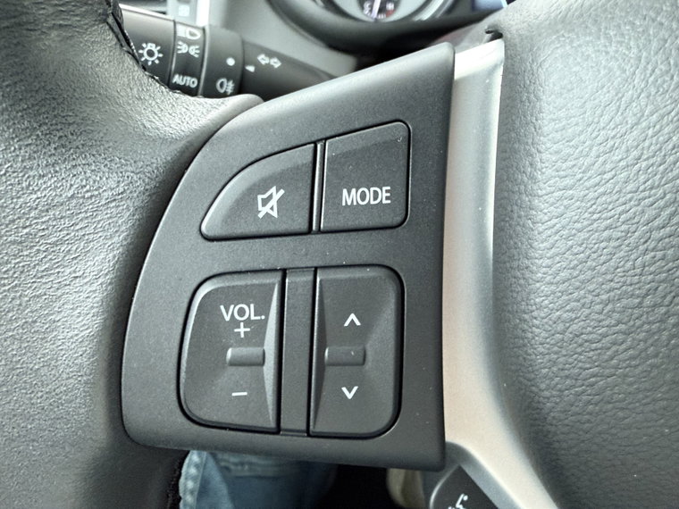 Vehicle Image 27