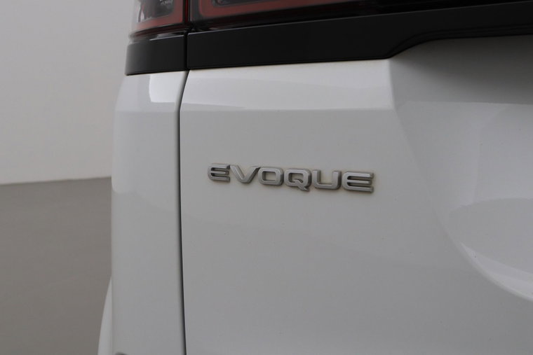 Vehicle Image 46