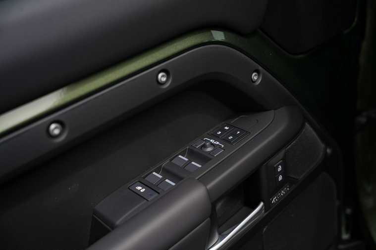 Vehicle Image 20