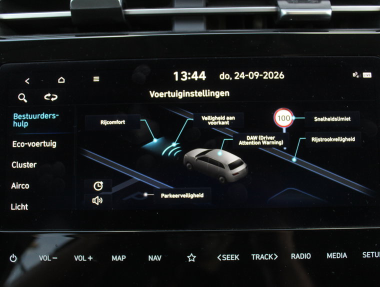 Vehicle Image 52