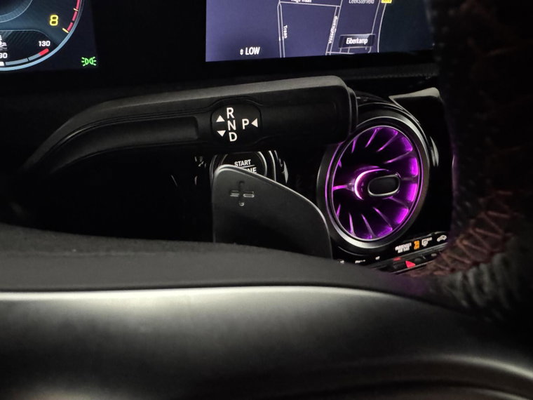 Vehicle Image 35