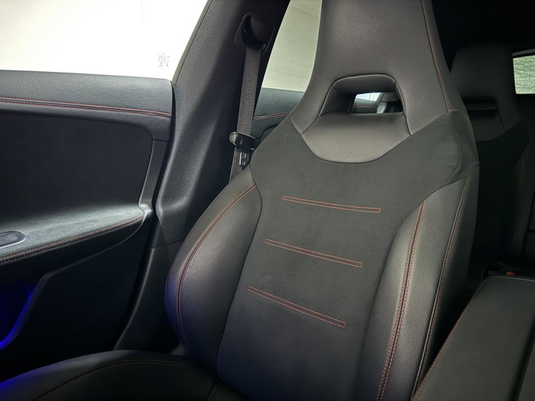 Vehicle Image 56