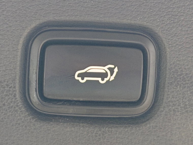 Vehicle Image 33